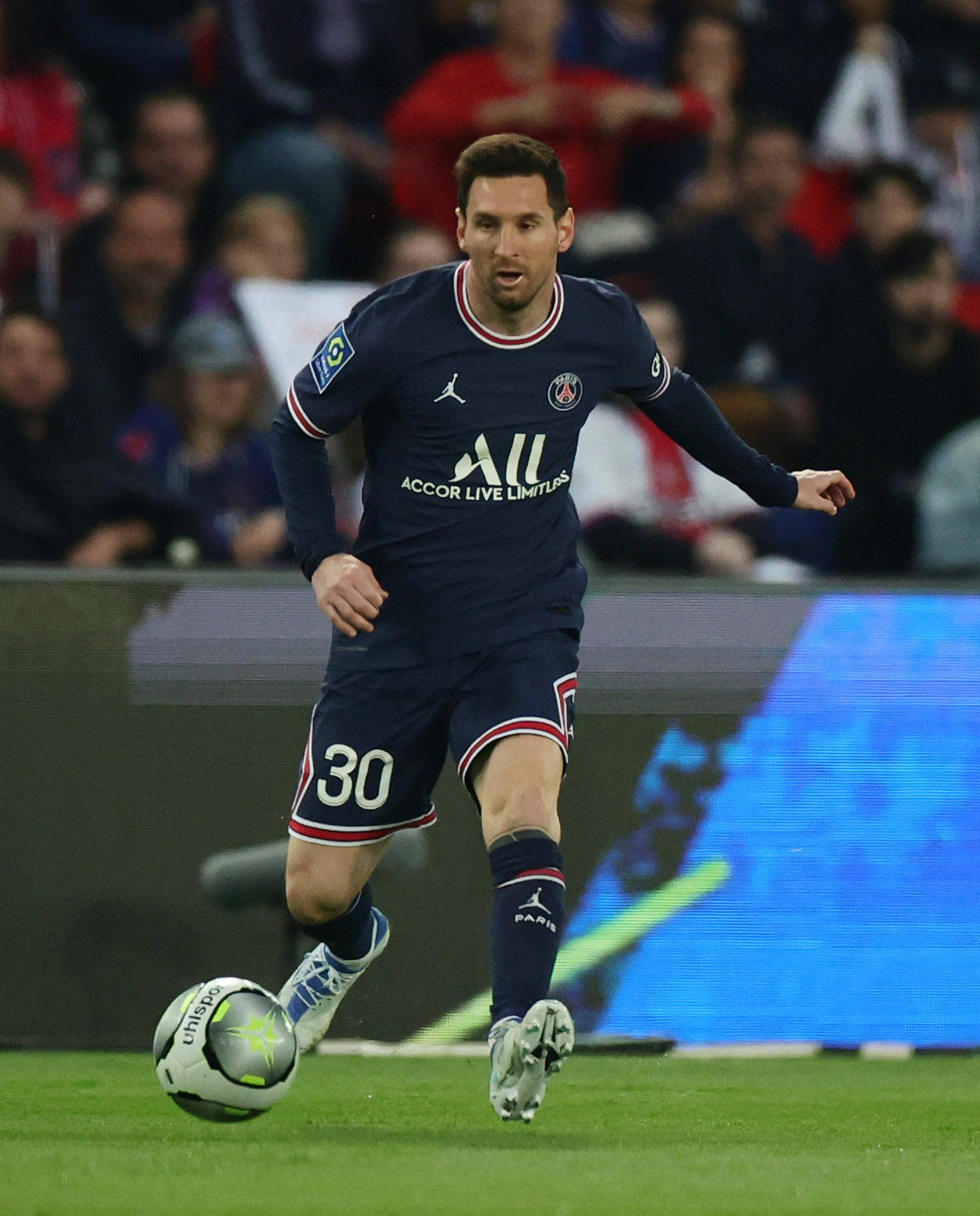 马赛碾压巴黎,卡拉斯科状态火热 马赛碾压巴黎,卡拉斯科状态火热