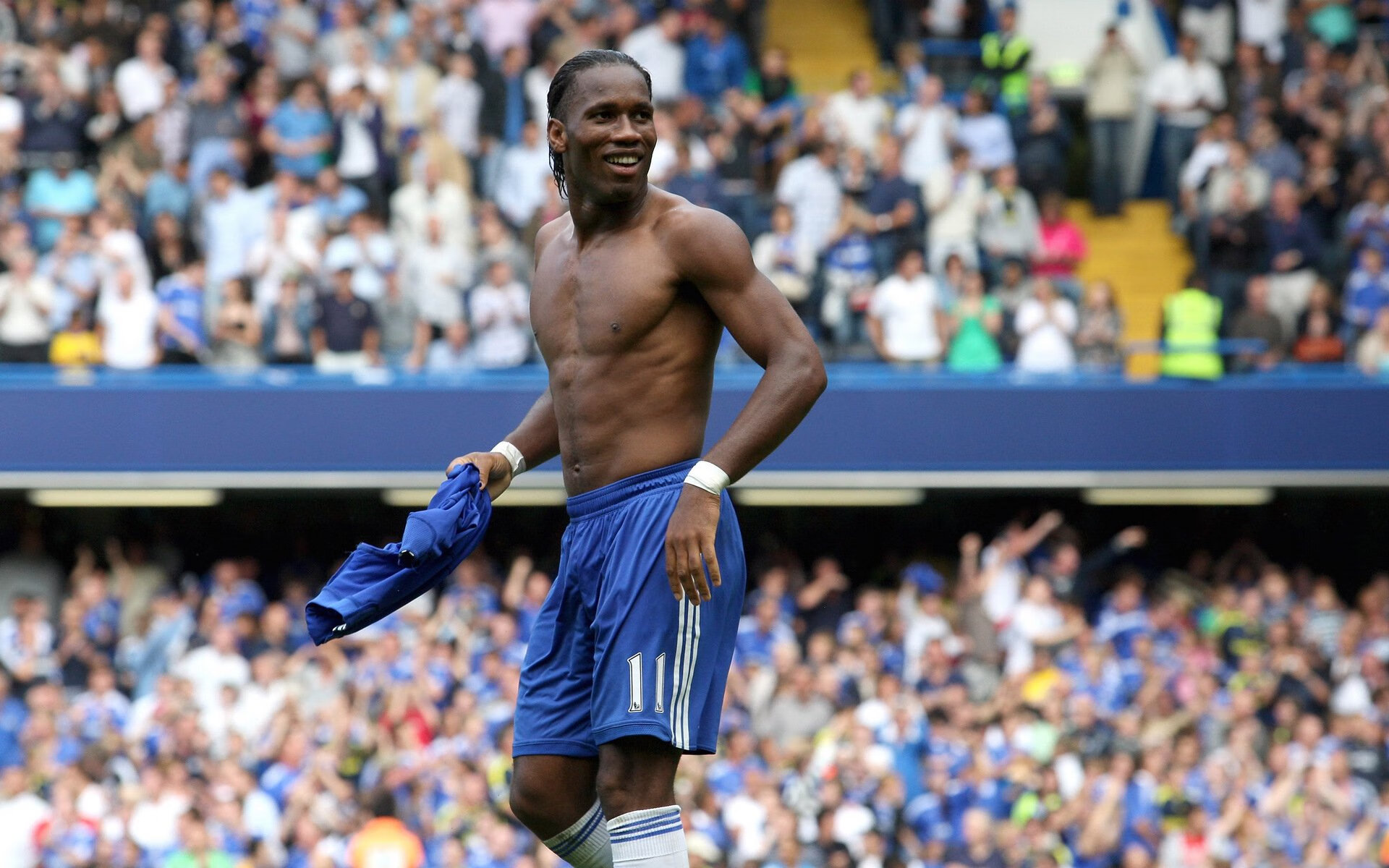 塔图姆爆发，新疆队关键战突围尼克斯