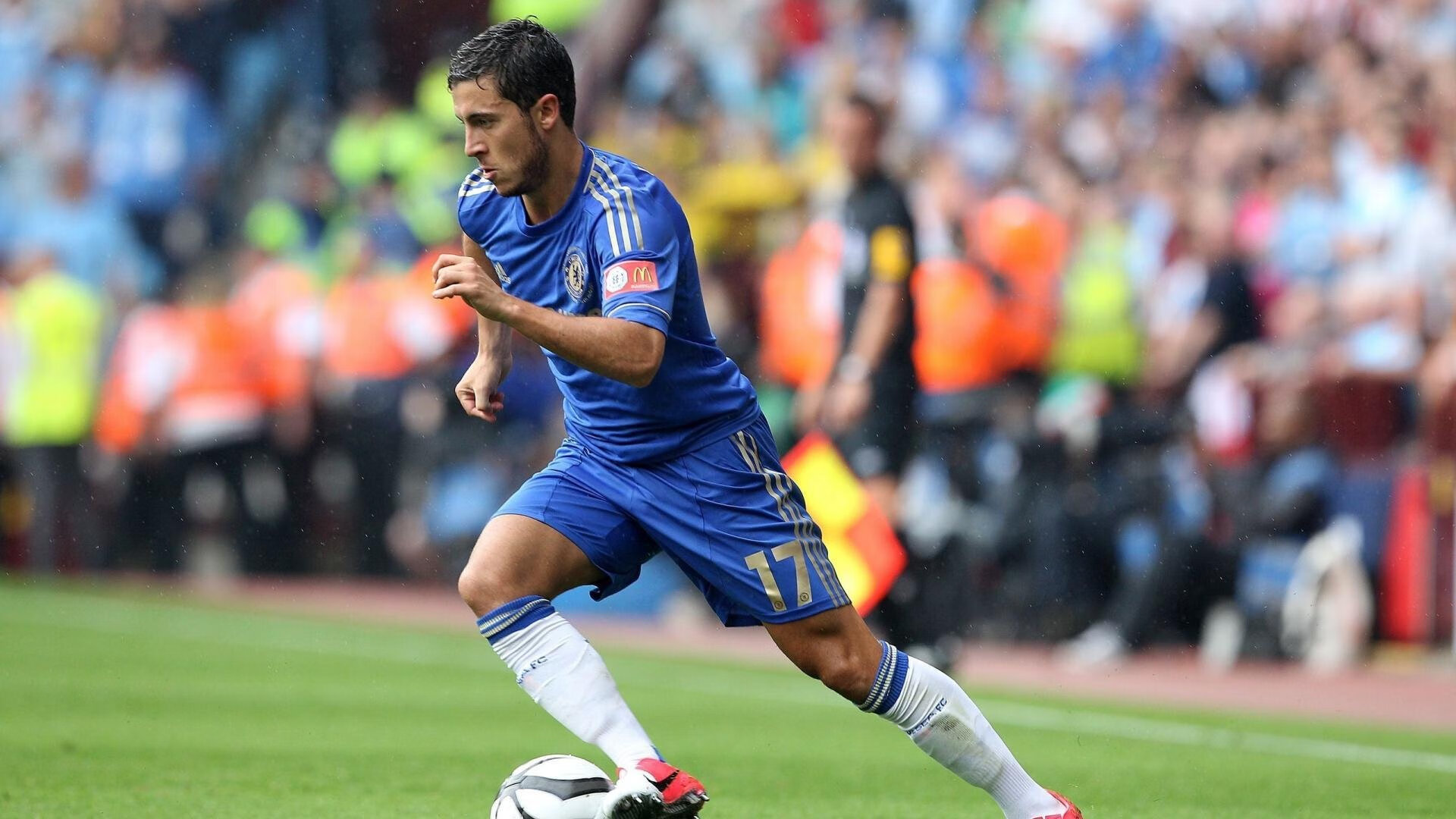 雷速体育直播入口-上海滩的篮球奇迹，霍勒迪关键一投，公牛梦碎淘汰赛